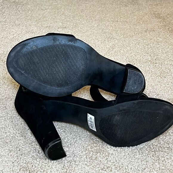 Torrid Two Strap tapered Heel Sandal Size 8 - Picture 5 of 5